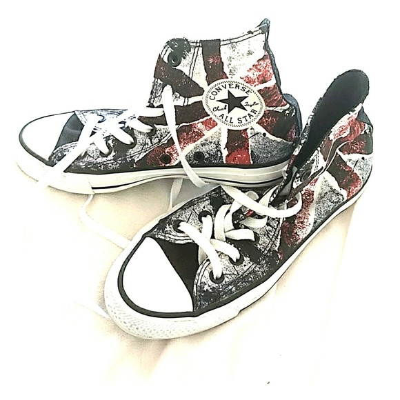 union jack chuck taylors